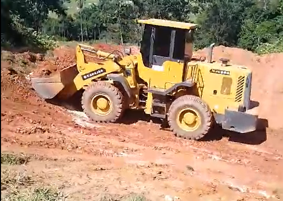 Apoio ao produtor rural na produção de silagem e construção de bolsões