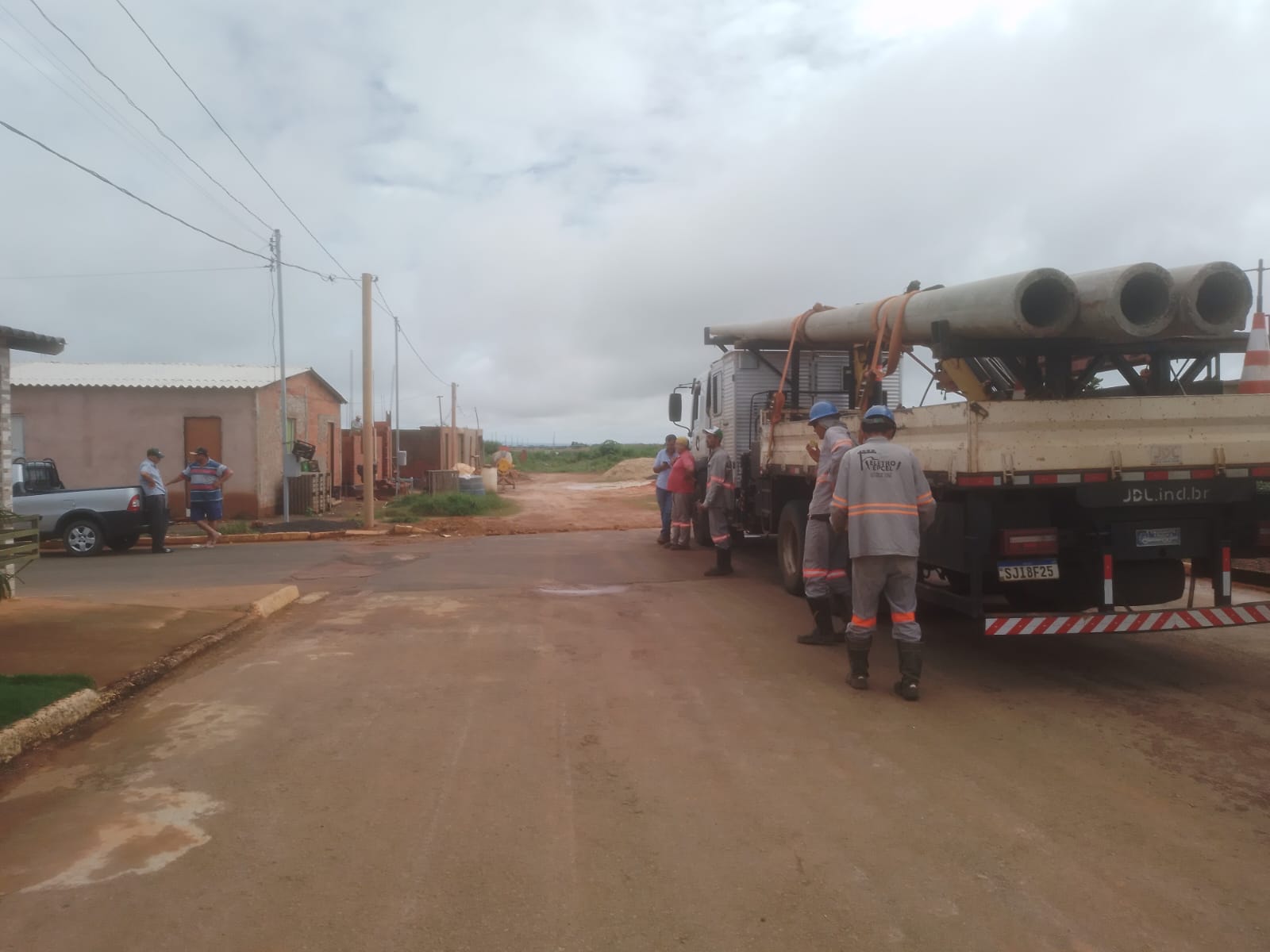 Extensão de Energia Elétrica em Santa Luzia