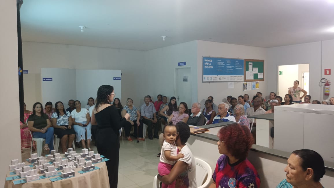 Prefeitura entrega Kit para pacientes com diabetes