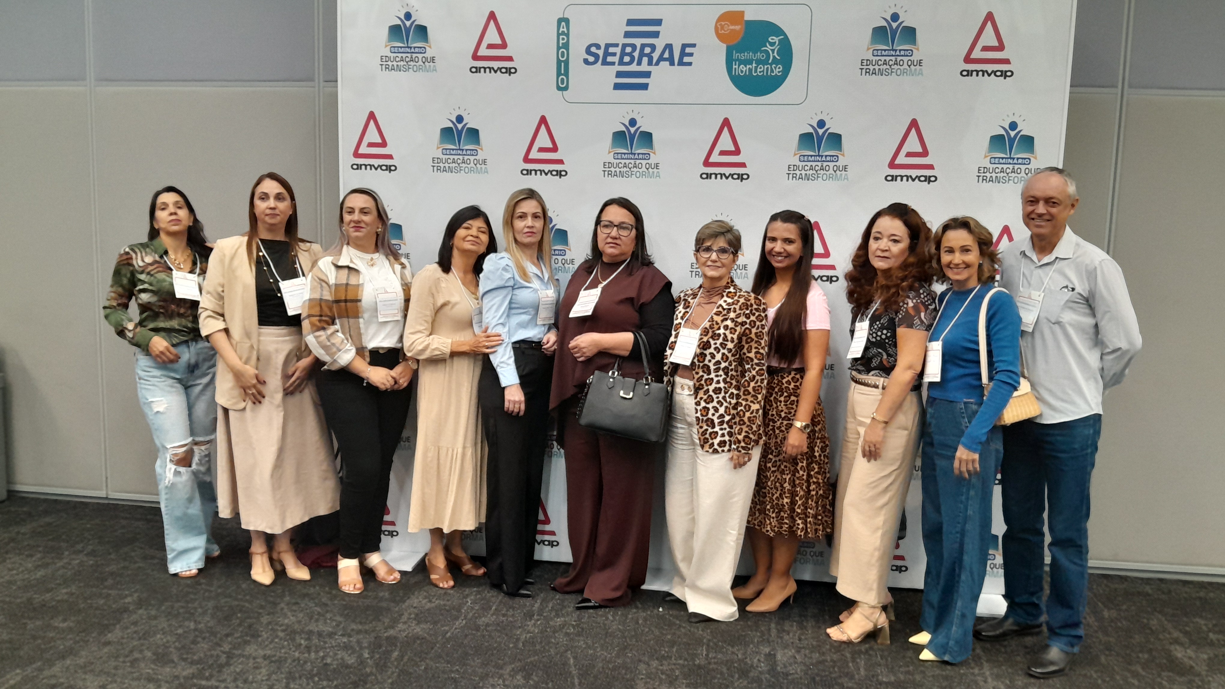 Seminário “Educação que Transforma” reúne mais de mil profissionais da educação em Uberlândia em evento promovido pela AMVAP