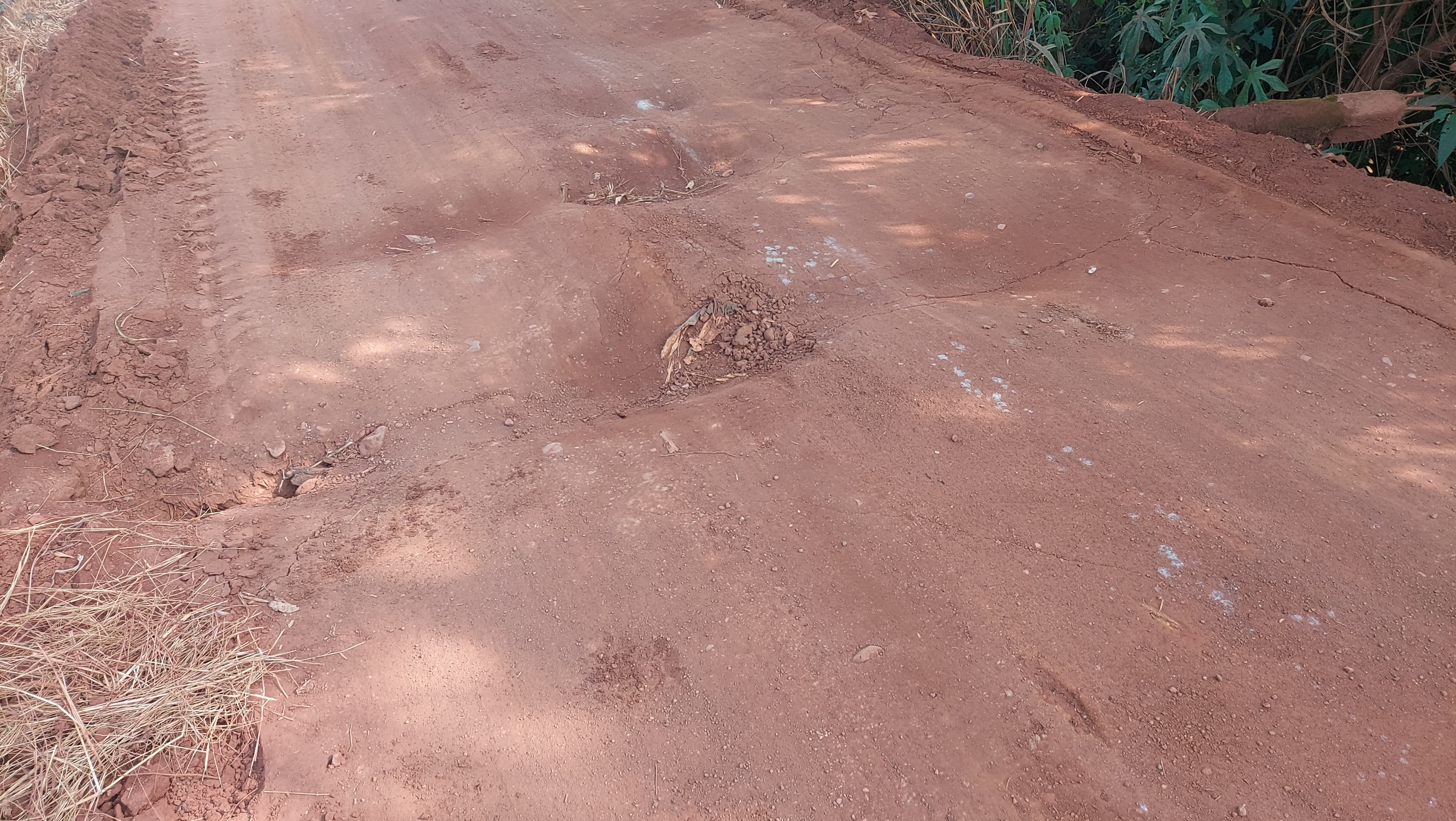 Prefeitura constrói desvio para obra da Ponte entre Cascalho Rico e Araguari